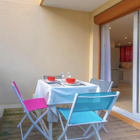 Apartment Charming T2 100 Meters From The Fréjus