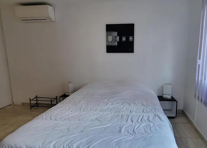 Lejlighed Charming T2 100 Meters From The *